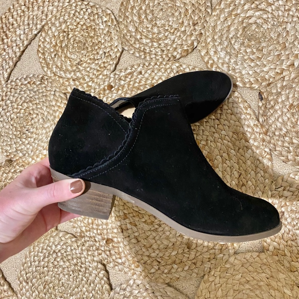 Crown & Ivy | Black Suede Booties